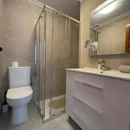 Apartmaento Con Jardin Y Piscina Apartment *